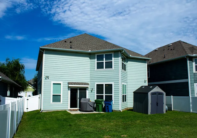 Photo 3 of Single family home for sale at 6022 Myers Ct, Aubrey, TX 76227 | MLS# 21280672 | Listing updated on 2026-08-22
