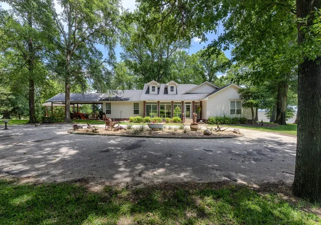 Photo 3 of Single family home for sale at 1185 Rs County Road 3503, Emory, TX 75440 | MLS# 21280451 | Listing updated on 2026-07-21