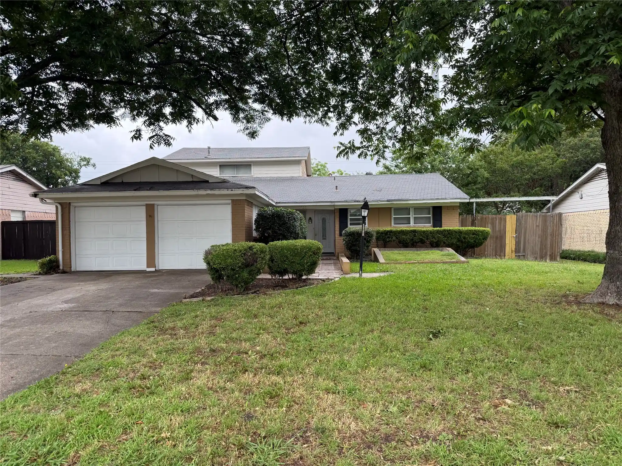 Photo 1 of Sale Pending at 1908 Somerville Dr, Richardson, TX 75080 | MLS# 21280705 | Listing updated on 2026-10-11