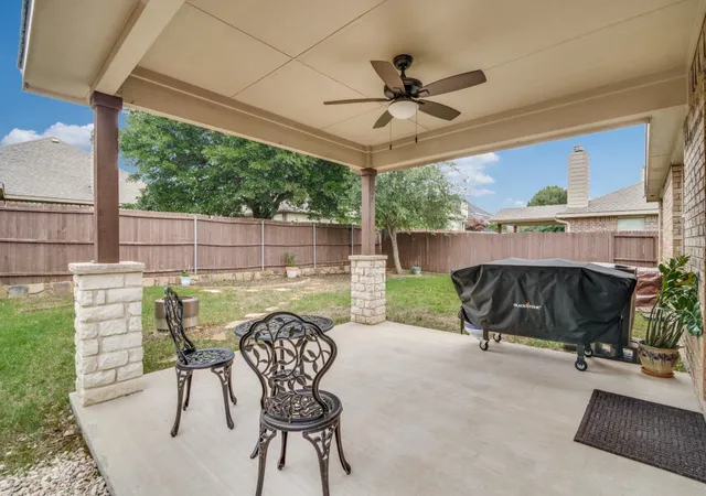 Photo 3 of Sale Pending at 1909 Fair Parke Ln, Wylie, TX 75098 | MLS# 21280638 | Listing updated on 2026-07-15
