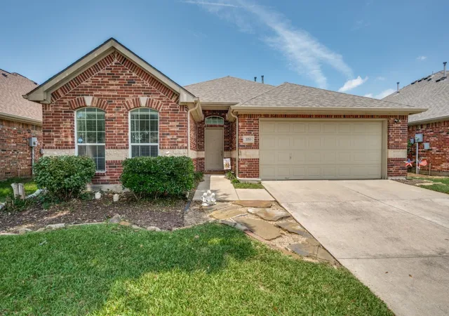 Homes for sale in Little Elm, TX | 2753 Cascade Cove, Little Elm, TX 75068 | MLS# 21280787