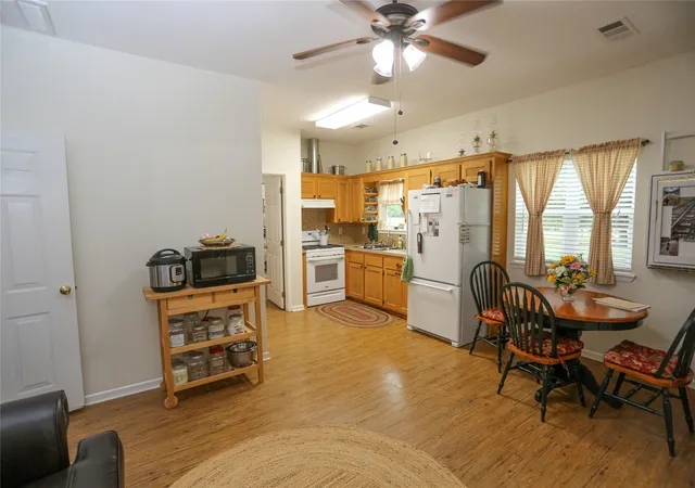 Photo 3 of House for sale at 1166 County Road 403, Comanche, TX 76442 | MLS# 21278820 | Listing updated on 2026-07-24