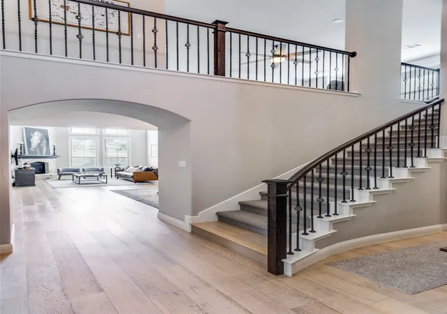 Photo 2 of Single family home for sale at 13613 Marys Ridge Rd, Aledo, TX 76008 | MLS# 21281157 | Listing updated on 2026-08-22