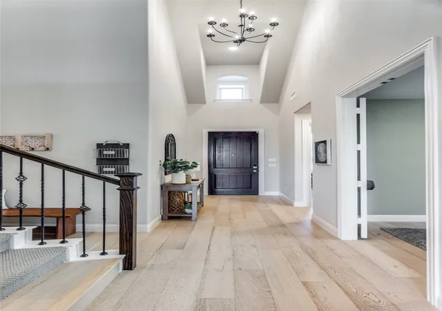 Photo 3 of Single family home for sale at 13613 Marys Ridge Rd, Aledo, TX 76008 | MLS# 21281157 | Listing updated on 2026-08-22