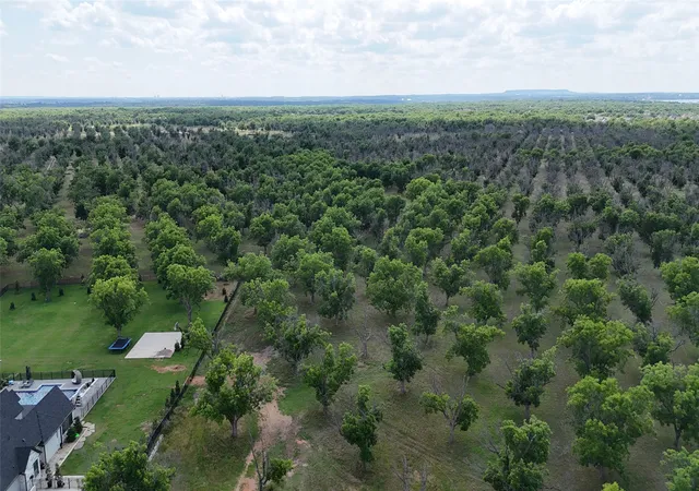 Photo 1 of Land for sale at 8317 W Landings Rd, Granbury, TX 76049 | MLS# 21281223 | Listing updated on 2026-08-22