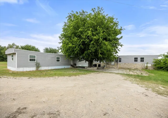 Photo 1 of Manufactured home for sale at 1274 County Road 2019 #B, Glen Rose, TX 76043 | MLS# 21253634 | Listing updated on 2026-08-31