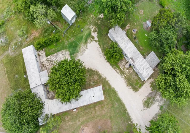Photo 2 of Manufactured home for sale at 1274 County Road 2019 #B, Glen Rose, TX 76043 | MLS# 21253634 | Listing updated on 2026-08-31