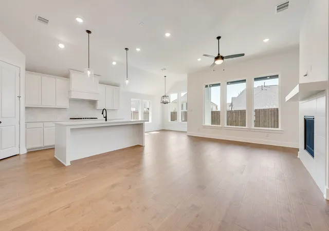 Photo 3 of Sale Pending at 6036 Foxwheel Wy, Fort Worth, TX 76123 | MLS# 21281237 | Listing updated on 2026-07-21