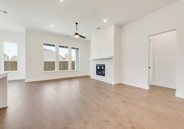 Photo 4 of Sale Pending at 6036 Foxwheel Wy, Fort Worth, TX 76123 | MLS# 21281237 | Listing updated on 2026-07-21