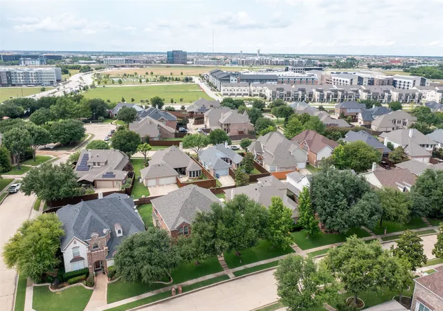 Homes for sale in Allen, TX | 1226 Waterford Wy, Allen, TX 75013 | MLS# 21281297
