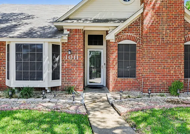Homes for sale in Duncanville, TX | 1011 Astaire Ave, Duncanville, TX 75137 | MLS# 21281121
