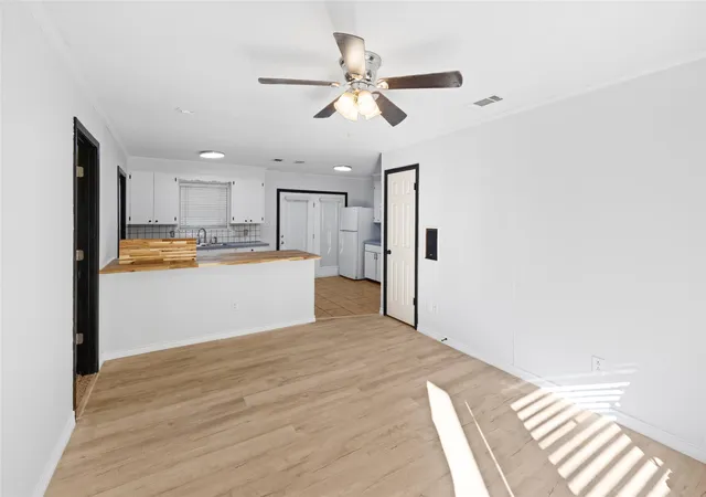 Photo 3 of Single family home for sale at 417 Carroll Ave, Wake Village, TX 75501 | MLS# 21252476 | Listing updated on 2026-08-25