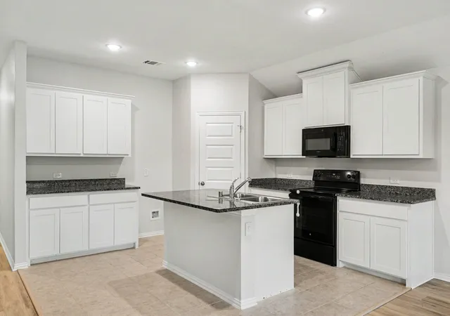 Photo 4 of Sale Pending at 2404 Atlantic Ave, Anna, TX 75409 | MLS# 21280749 | Listing updated on 2026-07-23
