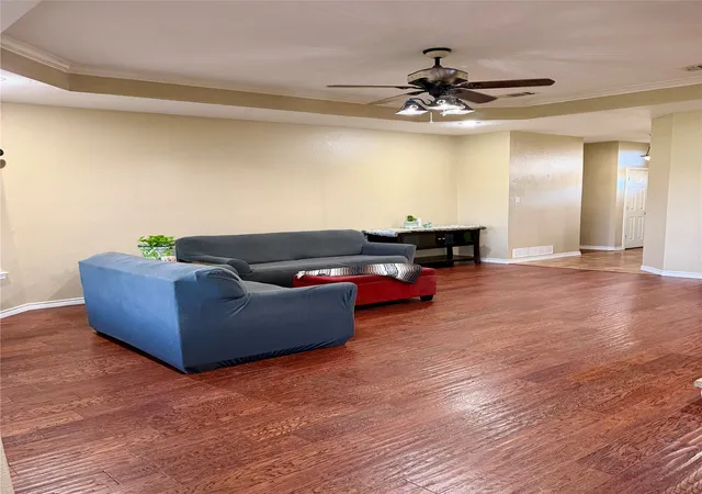 Photo 4 of Sale Pending at 3220 Skinner Rd, Midlothian, TX 76065 | MLS# 21281546 | Listing updated on 2026-08-22