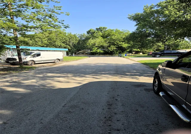 Photo 3 of Sale Pending at 425 Barry, Seagoville, TX 75159 | MLS# 21281536 | Listing updated on 2026-07-24