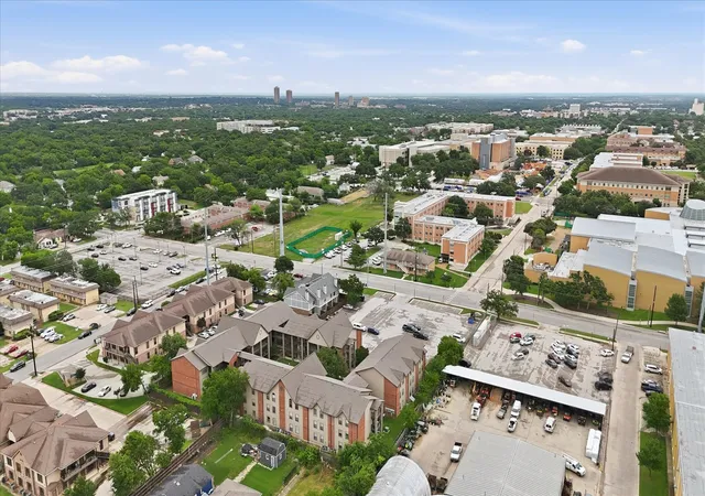 Homes for sale in Denton, TX | 218 N Texas Blvd #115, Denton, TX 76201 | MLS# 21280347