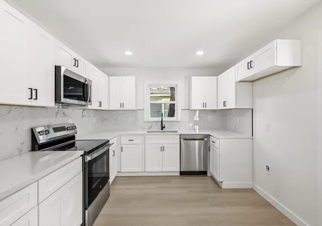 4th image of 2109 Hedgerow St, Arlington, TX 76010 | MLS# 21281668