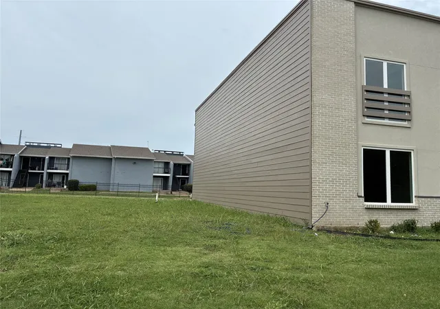 4th image of 9491 Timberleaf Dr, Dallas, TX 75243 | MLS# 21281742