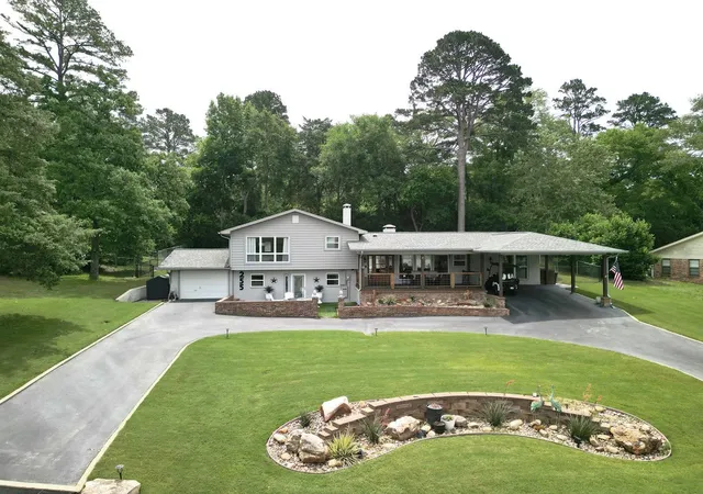 Homes for sale in Hideaway, TX | 255 Hideaway Lane Central, Hideaway, TX 75771 | MLS# 21281768