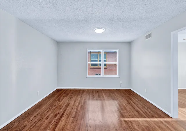 Photo 4 of Single family home for sale at 4208 Huckleberry Cir, Dallas, TX 75216 | MLS# 21281796 | Listing updated on 2026-08-31
