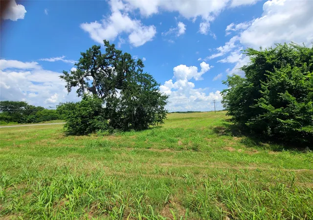 Photo 3 of Land for sale at Tbd Plainview Rd, Sherman, TX 75092 | MLS# 21277774 | Listing updated on 2026-10-01
