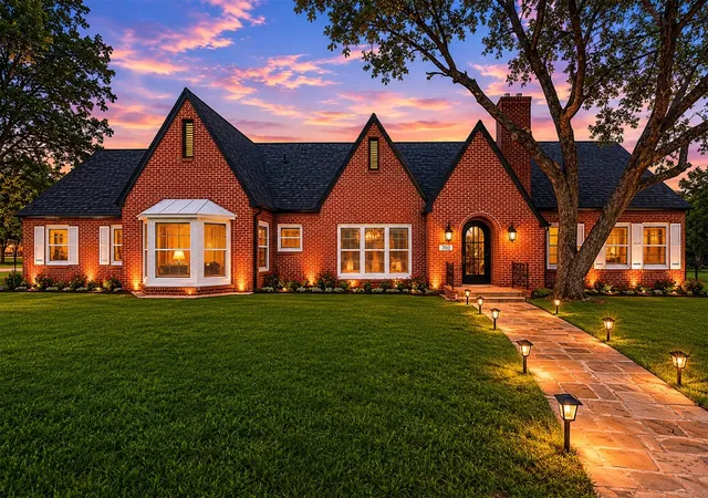 Photo 1 of Single family home for sale at 700 Jackson, Mc Gregor, TX 76657 | MLS# 21281583 | Listing updated on 2026-08-31