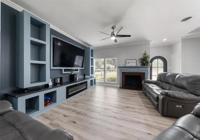 Photo 3 of Single family home for sale at 700 Jackson, Mc Gregor, TX 76657 | MLS# 21281583 | Listing updated on 2026-08-31
