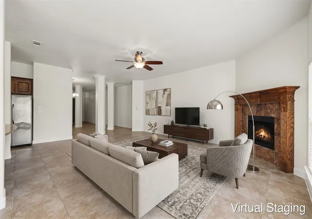 Photo 3 of Single family home for sale at 9546 Lance Dr, Frisco, TX 75035 | MLS# 21276158 | Listing updated on 2026-10-05