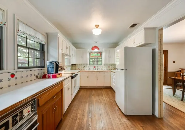Photo 3 of Single family home for sale at 9875 Old Bridge Rd, Terrell, TX 75160 | MLS# 21281913 | Listing updated on 2026-07-11