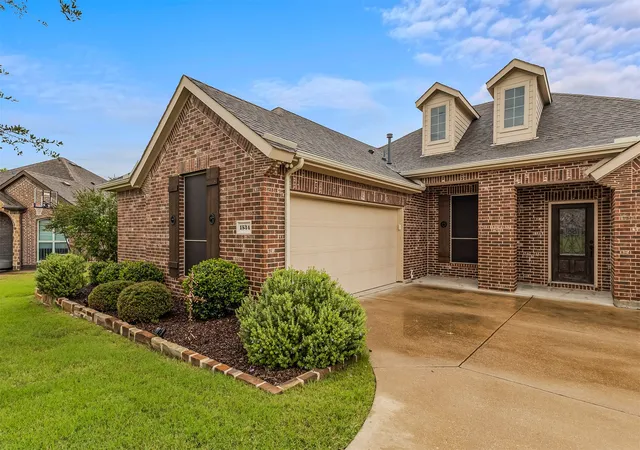 Photo 1 of Single family home for sale at 1534 Petaluma Dr, Rockwall, TX 75087 | MLS# 21281924 | Listing updated on 2026-08-22