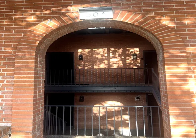 2nd image of 506 E Ave J, Grand Prairie, TX 75050