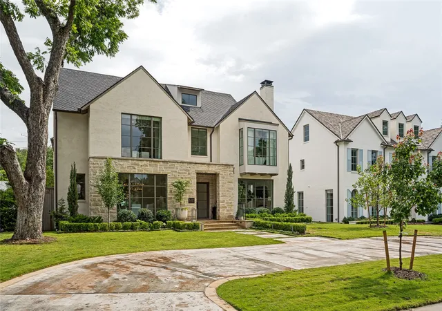 Homes for sale in University Park, TX | 3421 Southwestern Blvd, University Park, TX 75225 | MLS# 21281939