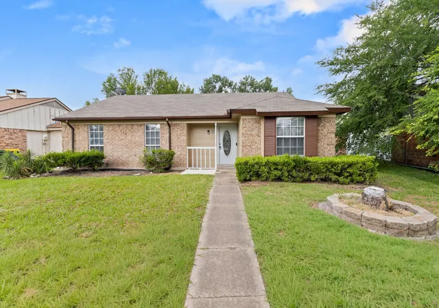 Homes for sale in Seagoville, TX | 707 Shadybrook Ln, Seagoville, TX 75159 | MLS# 21265745
