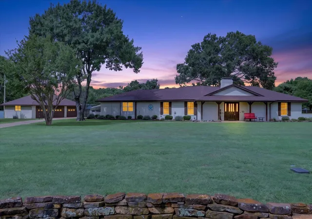 1st image of 105 Elm Dr, Red Oak, TX 75154 | MLS# 21251271