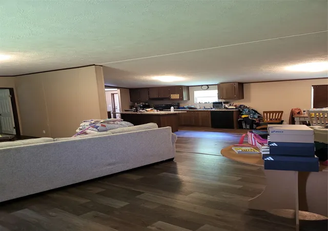 Photo 2 of Manufactured home for sale at 9571 Paula St, Keithville, LA 71047 | MLS# 21280493 | Listing updated on 2026-09-22