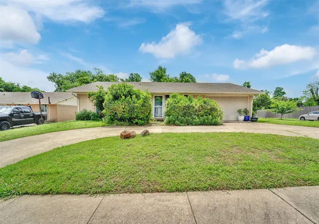 Photo 1 of Sale Pending at 342 Meadowhill Dr, Garland, TX 75043 | MLS# 21282194 | Listing updated on 2026-07-15