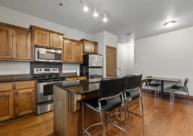 Photo 3 of Condo for sale at 2410 S 2nd St #1270, Waco, TX 76706 | MLS# 21282165 | Listing updated on 2026-09-06