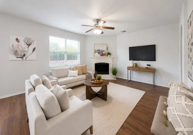 Photo 4 of Single family home for sale at 5049 Diamond Peak Ct, Mc Kinney, TX 75071 | MLS# 21280734 | Listing updated on 2026-08-31