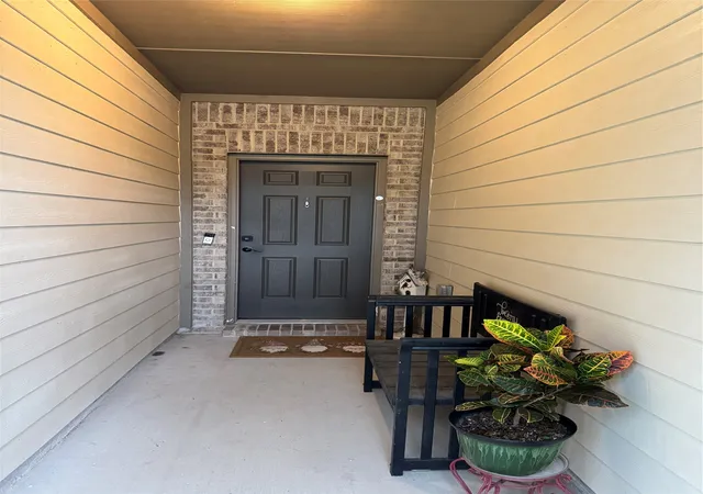 Homes for sale in Glenn Heights, TX | 2209 Cinnamon Springs Rd, Glenn Heights, TX 75154 | MLS# 21280544