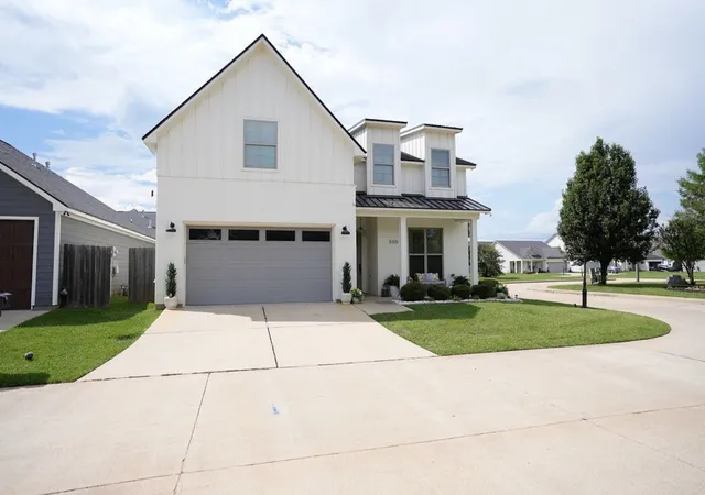 1st image of 500 Perfect Pl, Bossier City, LA 71111 | MLS# 21281020