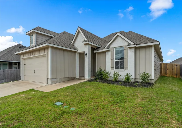 Homes for sale in Lorena, TX | 3213 Dottavio, Lorena, TX 76655 | MLS# 21260787