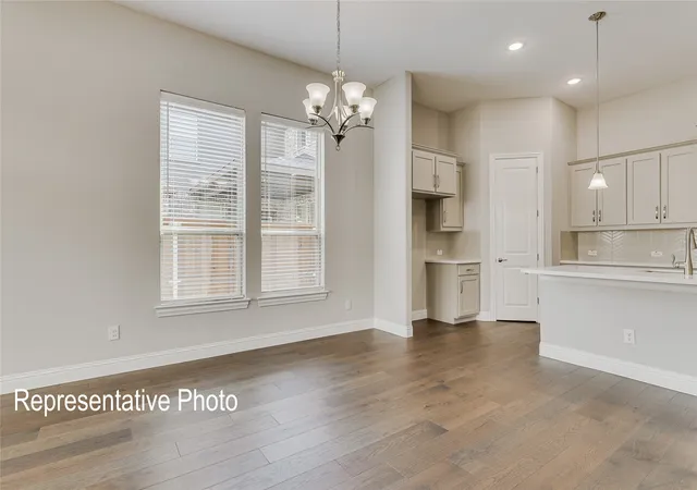 Photo 4 of Single family home for sale at 1804 Tree House Trl, Mesquite, TX 75181 | MLS# 21277071 | Listing updated on 2026-09-16