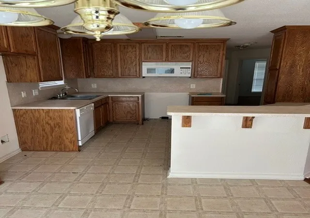Photo 4 of Single family home for sale at 201 Wildcat Dr, Waco, TX 76705 | MLS# 21277900 | Listing updated on 2026-08-20