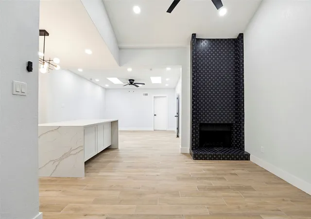 Photo 3 of Townhouse for sale at 1860 Amber Ln, Carrollton, TX 75007 | MLS# 21276263 | Listing updated on 2026-08-28