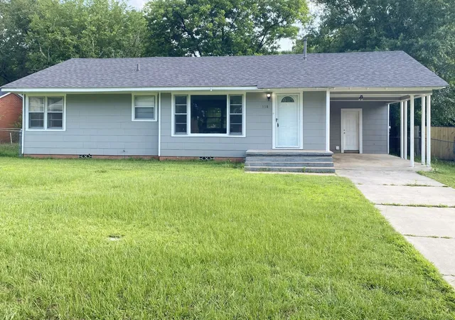 Homes for sale in Pittsburg, TX | 118 Hickory, Pittsburg, TX 75686 | MLS# 21282382