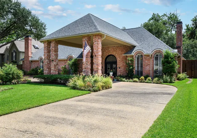 Single family home for sale at 6822 Meadow Rd, Dallas, TX 75230 | MLS# 21281412