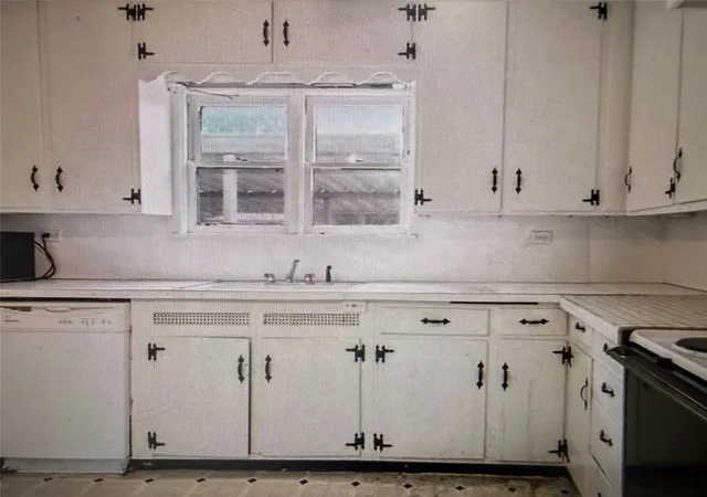 Photo 3 of Single family home for sale at 1508 E Texas Ave, Mart, TX 76664 | MLS# 21282656 | Listing updated on 2026-07-25