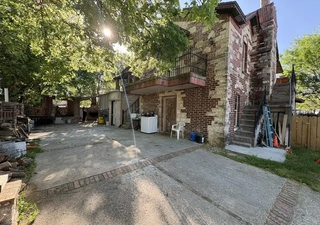 Photo 3 of Single family home for sale at 4335 Moler St, Dallas, TX 75211 | MLS# 21282685 | Listing updated on 2026-07-15