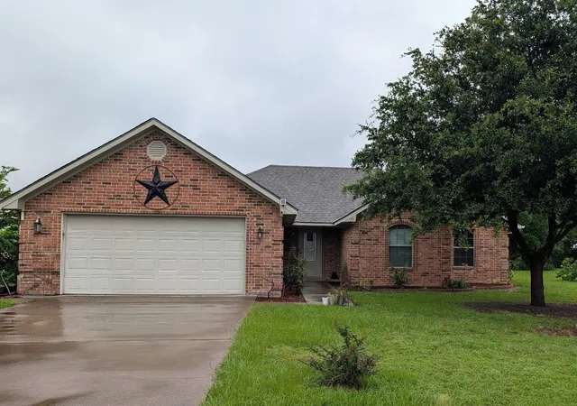 Photo 2 of Single family home for sale at 125 Meadow Heath Dr, Gun Barrel City, TX 75156 | MLS# 21282172 | Listing updated on 2026-08-27