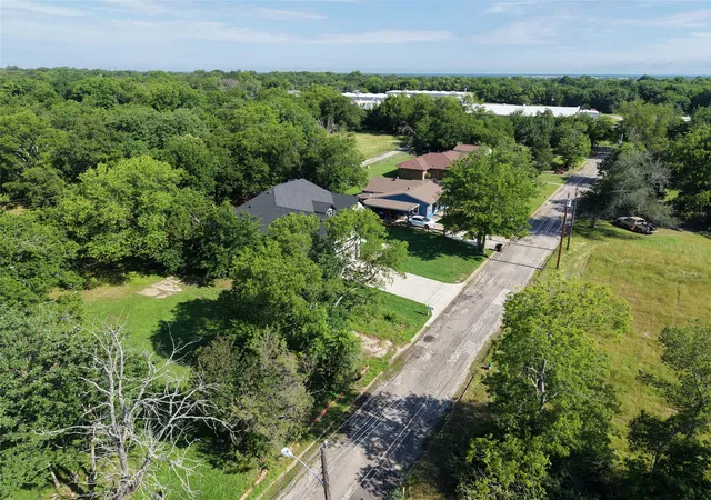 Photo 2 of Land for sale at 118 Norris St, Commerce, TX 75428 | MLS# 21281735 | Listing updated on 2026-08-18